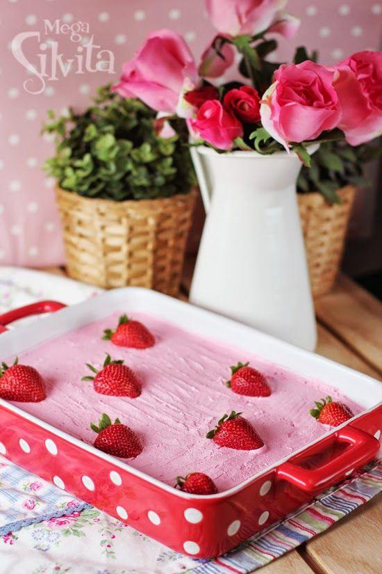Brownie-de-fresa-y-pastel-de-queso-2