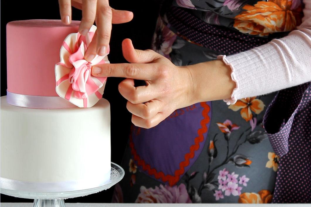 14 Tarta fondant con Escarapela