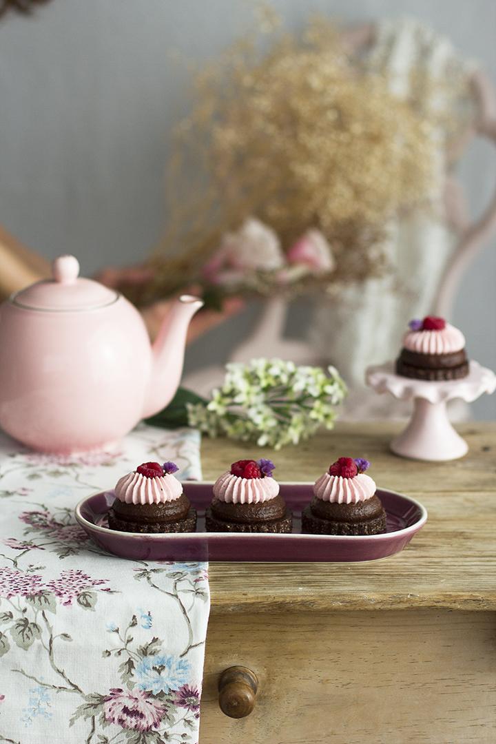 Besitos de Aguacate y Chocolate Receta Saludable