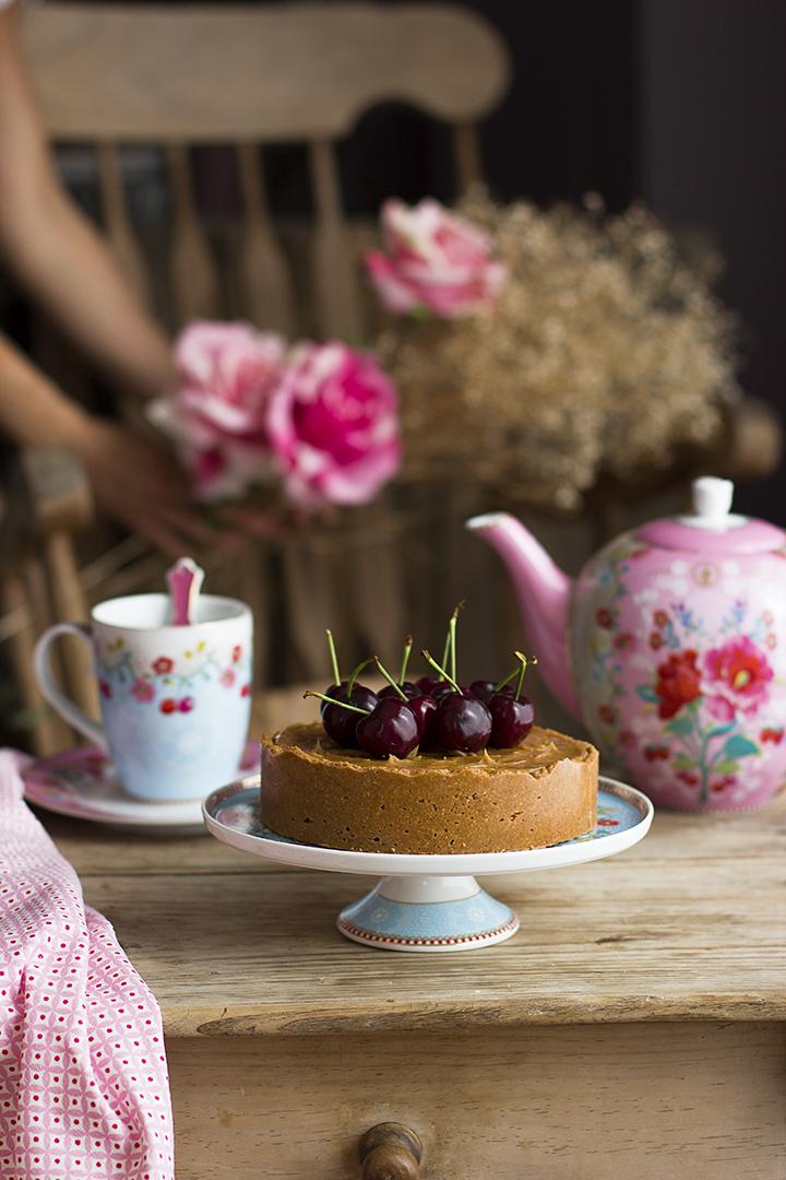 Pastel de Chocolate y Dulce de Leche Saludable sin horno Pastel de Chocolate y Dulce de Leche Saludable sin horno