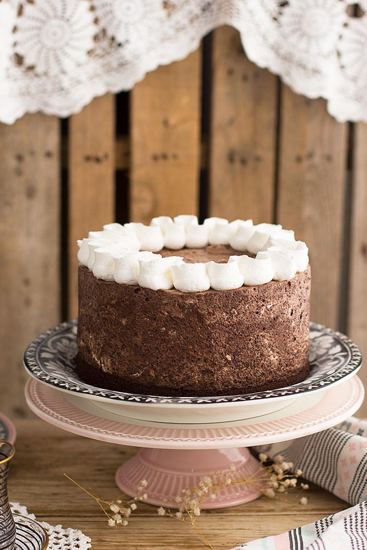 Tarta Helada de Chocolate y Avellanas Tarta Helada de Chocolate y Avellanas