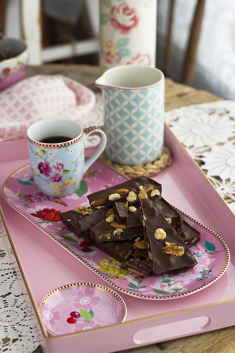 Tableta de Chocolate con Cacahuete y Frutos Secos receta fácil Tableta de Chocolate con Cacahuete y Frutos Secos receta fácil