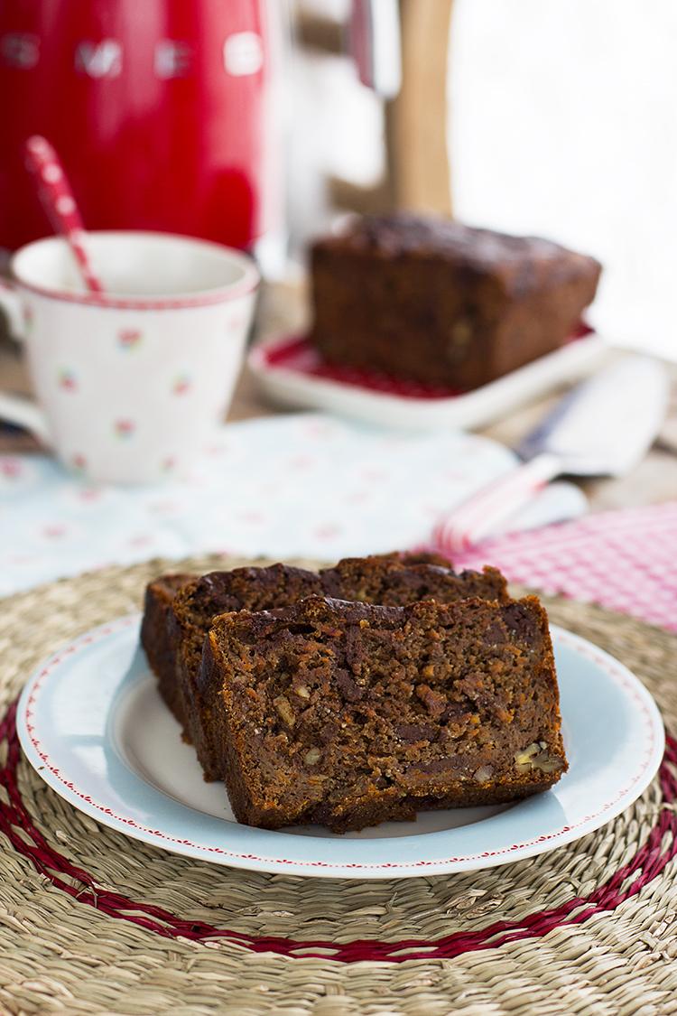 Plum cake de zanahoria y chocolate saludable, fácil y muy rico