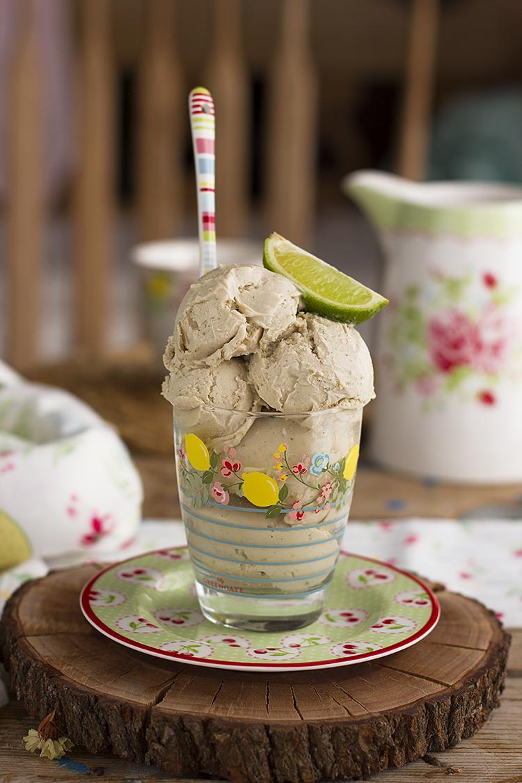 Helado de lima limón saludable el más cremoso de los helados veganos Helado de lima limón saludable el más cremoso de los helados veganos