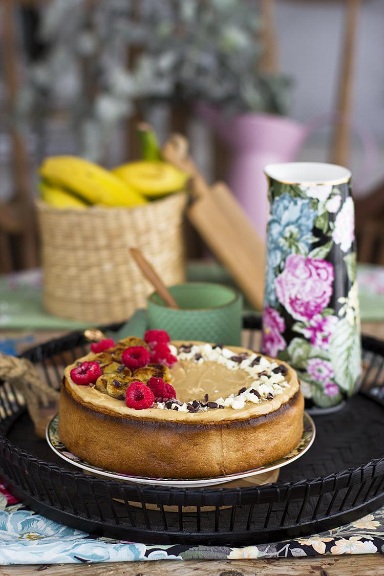 Cheesecake de Plátano Cacahuete y Chocolate Blanco fácil y saludable Cheesecake de Plátano Cacahuete y Chocolate Blanco fácil y saludable
