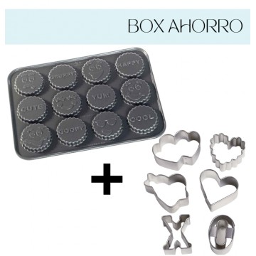 Box AHORRO Molde 12 cavidades Galletas Funny Faces Nordic Ware + Pack 6 Mini Cortantes Sweetheart Wilton