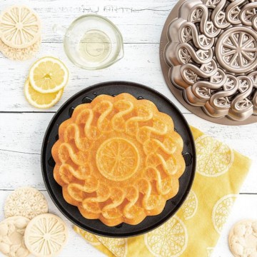 Molde Citrus Twist Nordic Ware